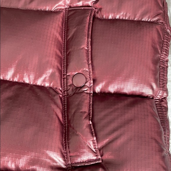 Jacket - Picture 8 of 8